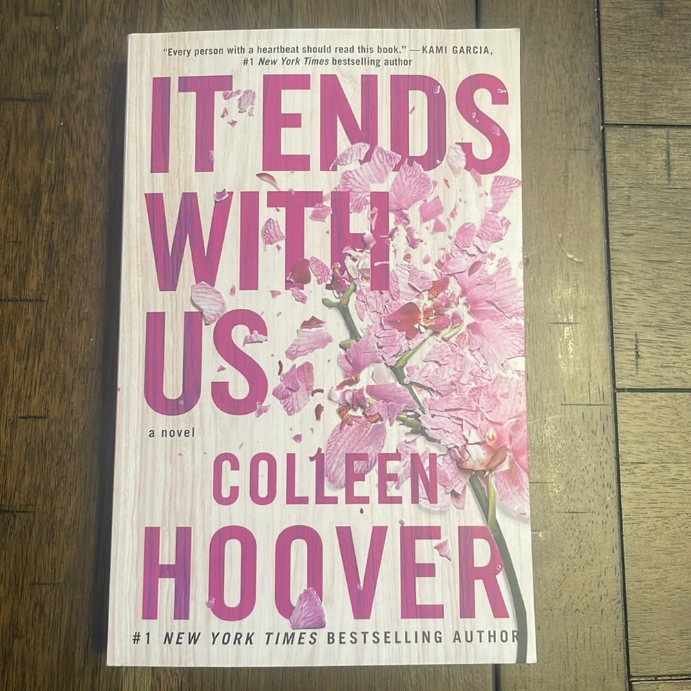 It Ends With Us by Colleen Hoover